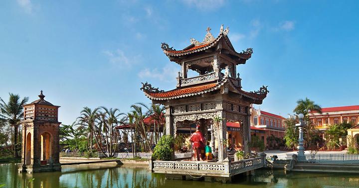 Quần dáng cong đang gây sốt với thiết kế độc đáo và tính ứng dụng cao, giúp tạo hiệu
