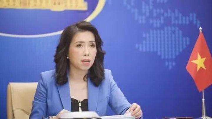 4 kiểu áo không thể thiếu - Cảm hứng video marketing từ Hotspot Matrix